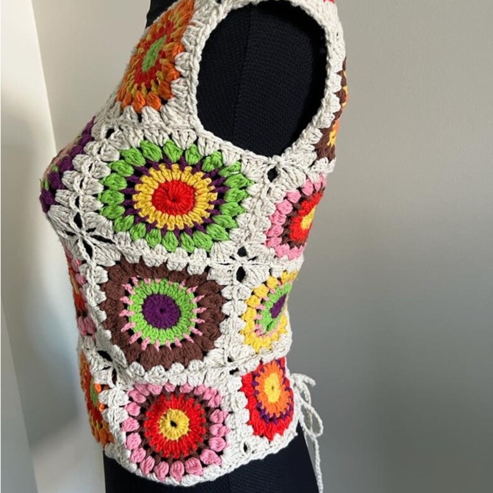 Colorful Crochet Set - Picture 5 of 5